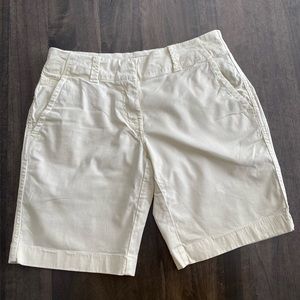 Vineyard Vines 9in light khaki short